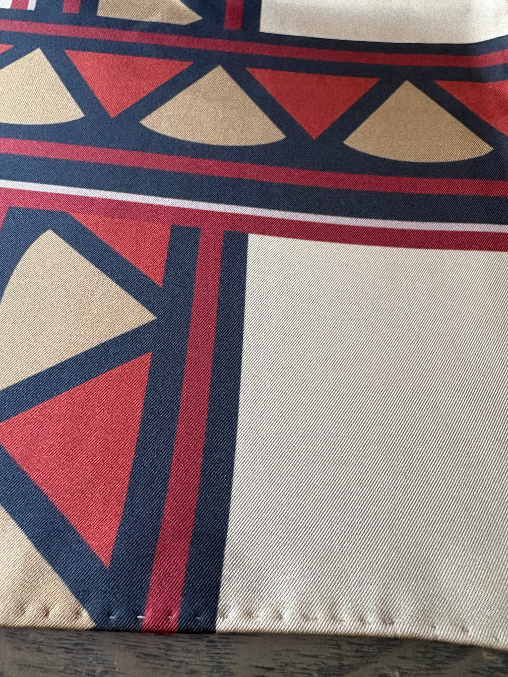 Beaivi Beige Sámi Silk Shawl