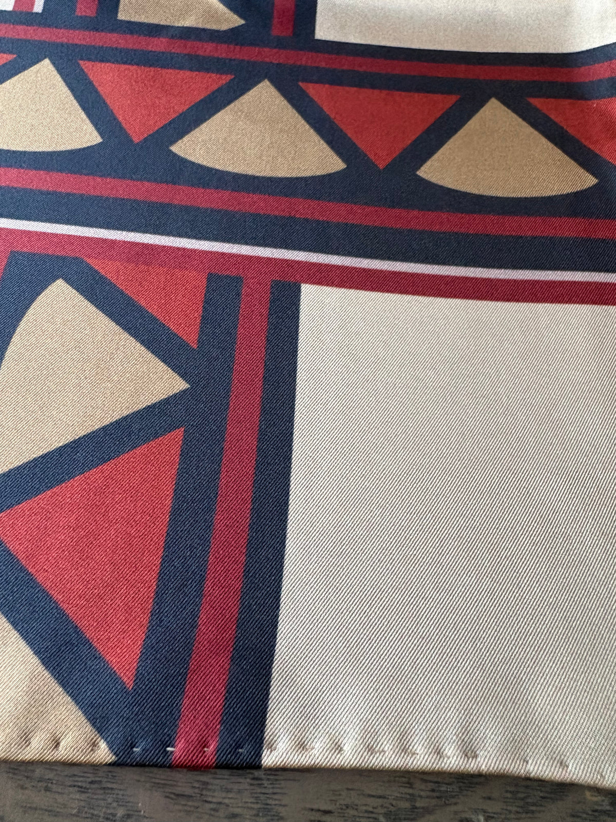 Beaivi Beige Sámi Silk Shawl