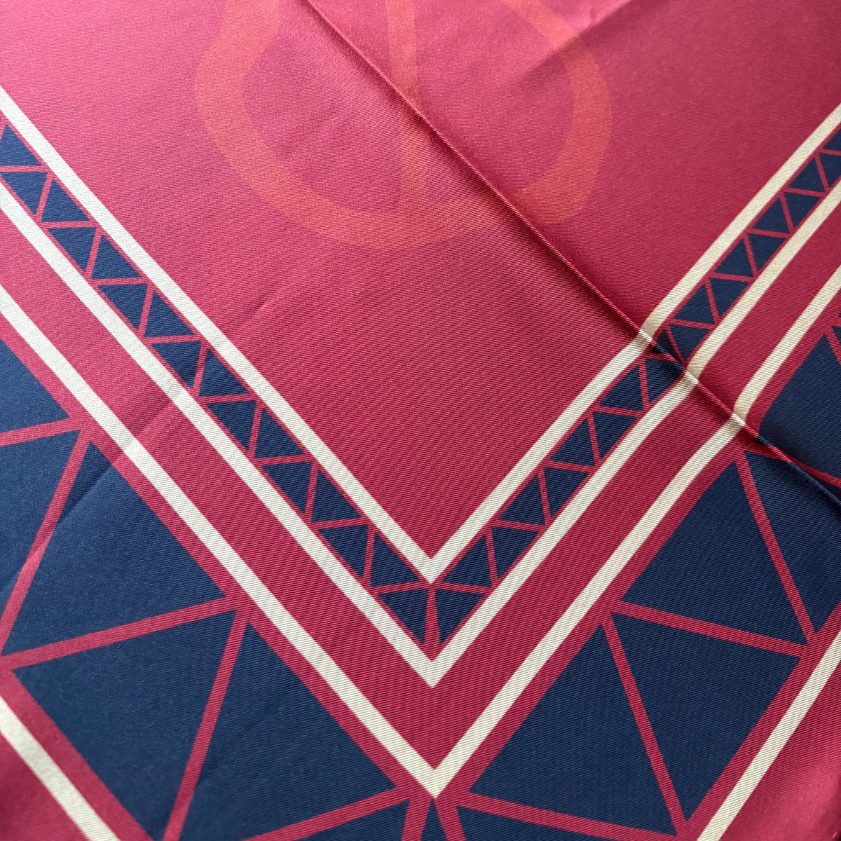Beaivi Sámi Silk Shawl- Red and Blue