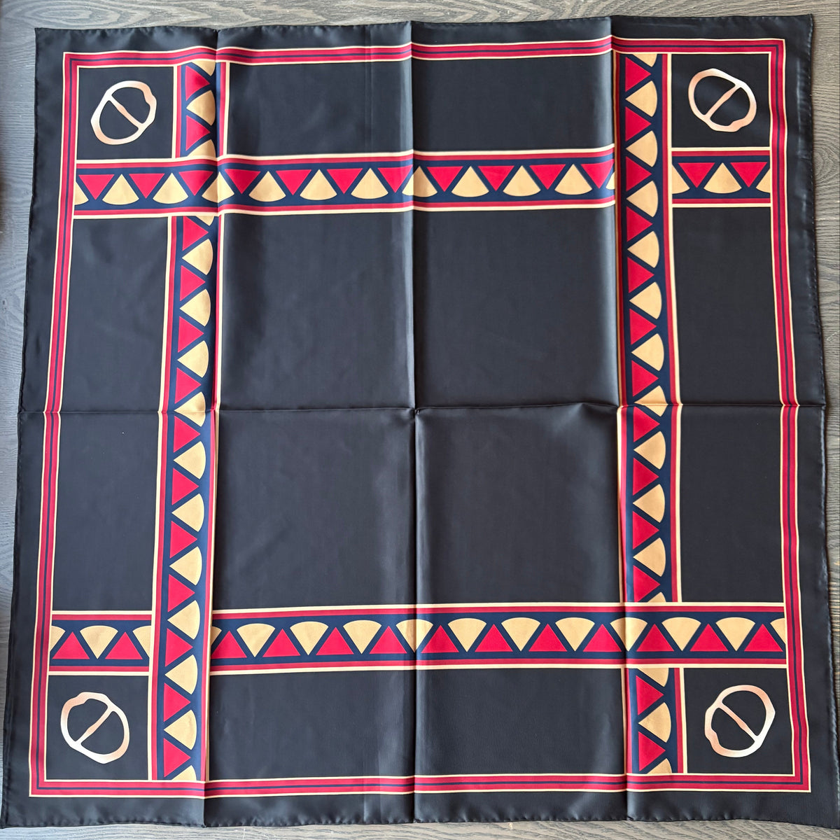Beaivi Sámi Polyester Shawl